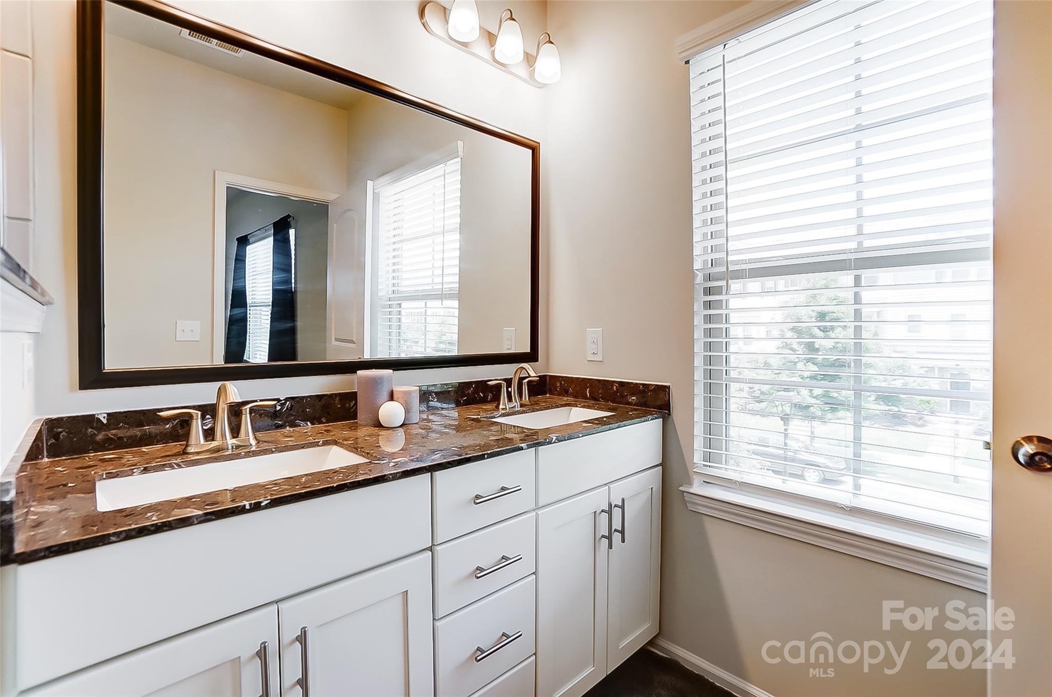 Hadley at Arrowood Station - Residential