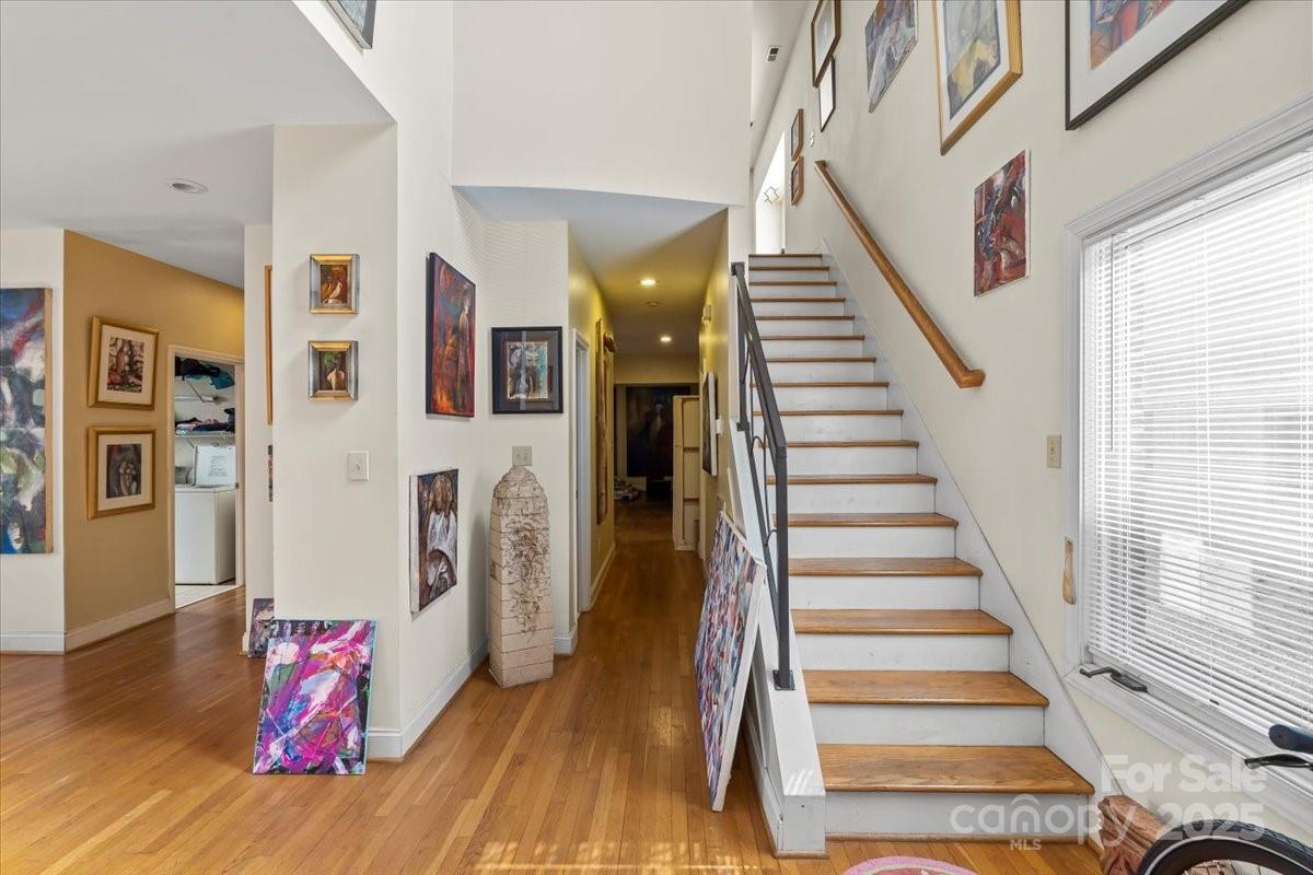732 Ellsworth Road