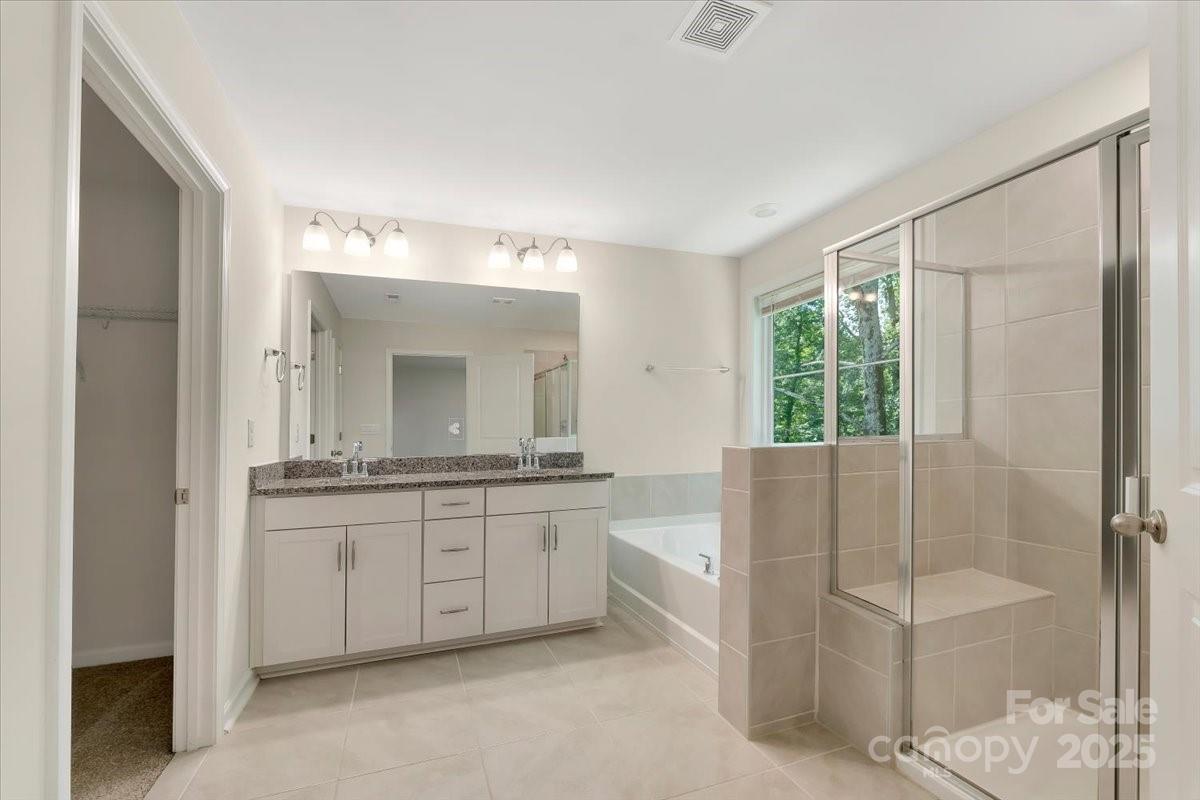 4237 Plumeria Way