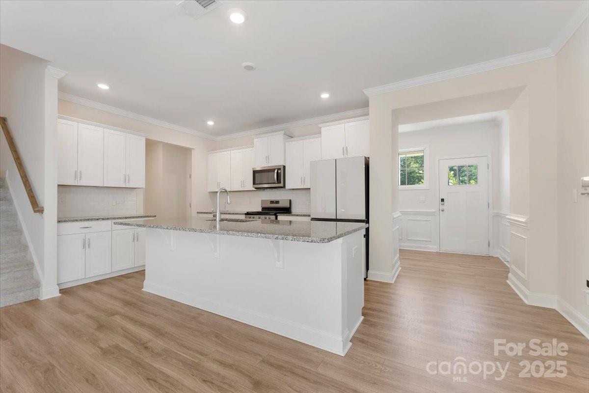 4237 Plumeria Way