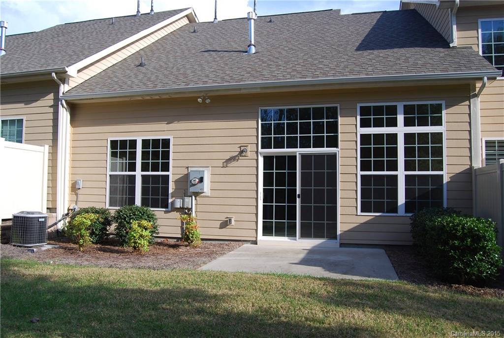 Lake Shore On Lake Wylie - Residential