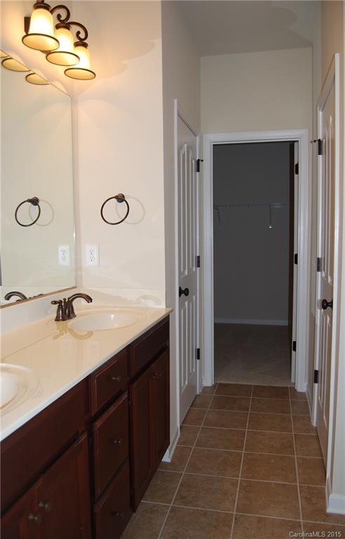 Lake Shore On Lake Wylie - Residential