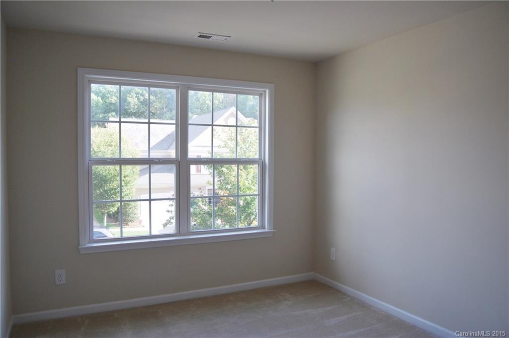 Lake Shore On Lake Wylie - Residential