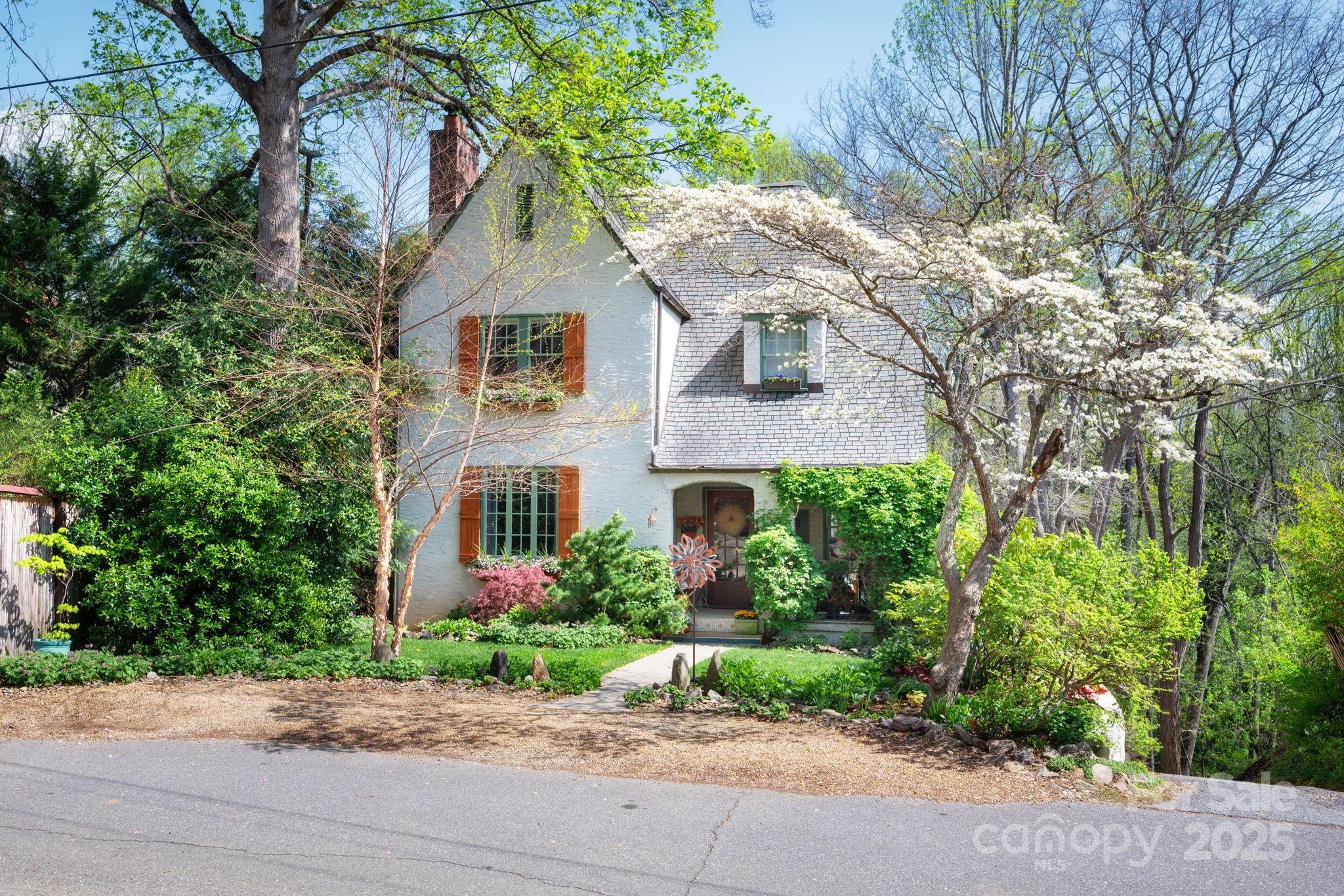 25 Normandy Road