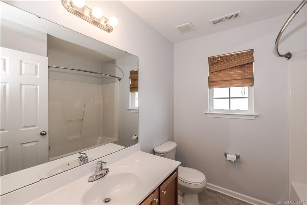 Sandy Pointe - Residential