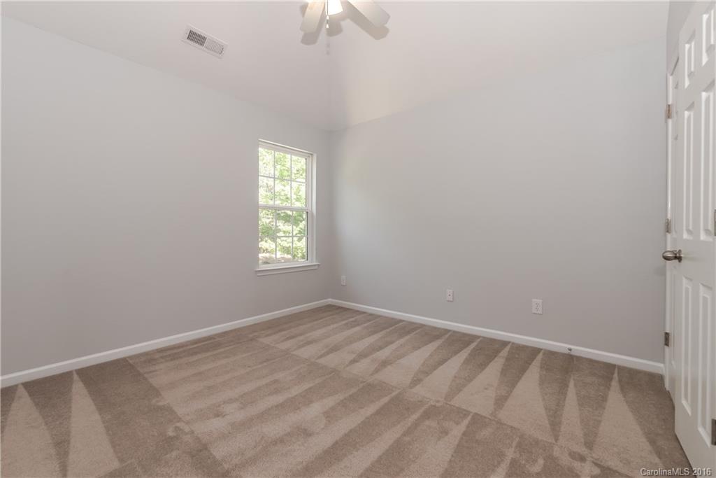 Sandy Pointe - Residential