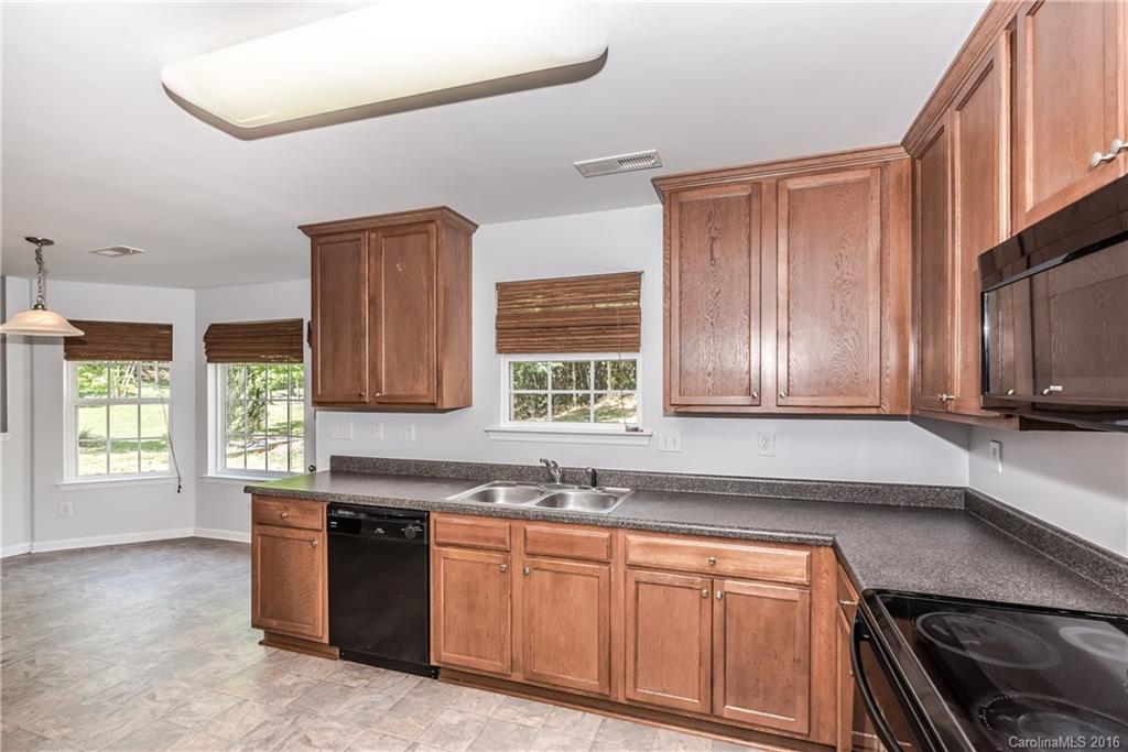 Sandy Pointe - Residential