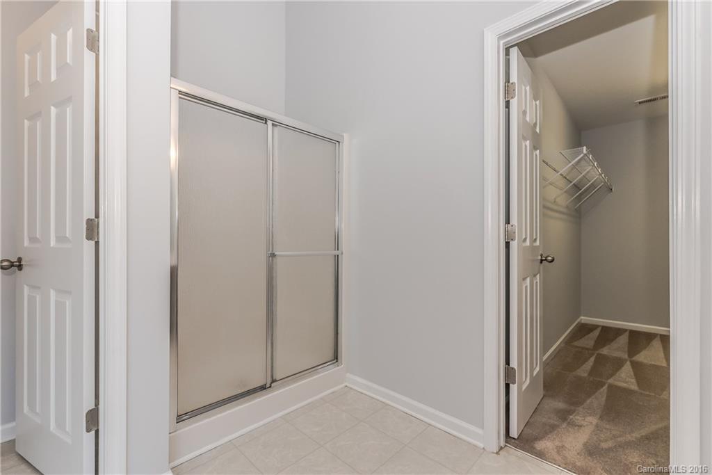 Sandy Pointe - Residential