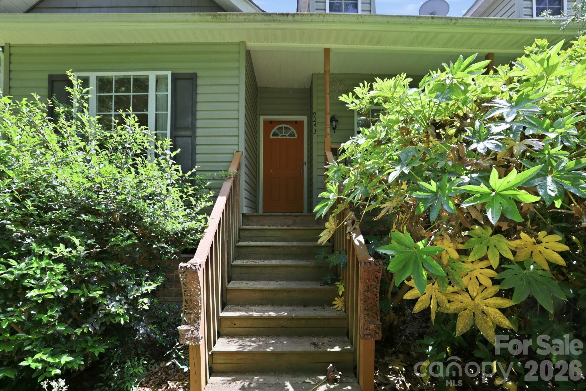 9243 Ladson Road