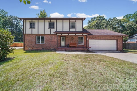 Photo of 3177 Wimbledon Lane, Rock Hill, SC 29732 (MLS # 4421779)