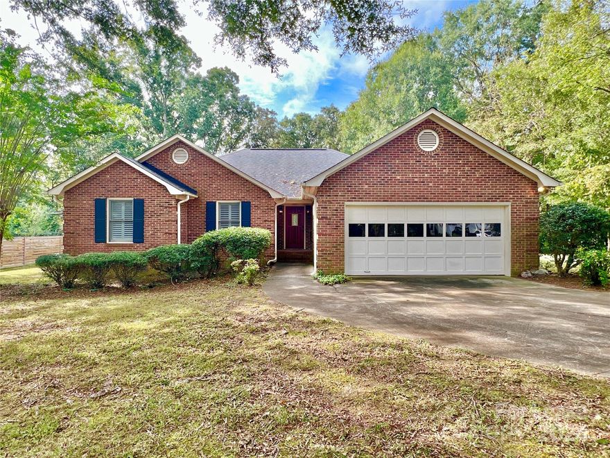 ALL BRICK ON A QUIET STREET! This charming 3 bedroom ranch boasts features you will love. From the vaulted living room ceiling, to the serene screened back porch, to the 2 car garage, you'll be hard pressed to find so many features at this value.  The kitchen includes granite countertops, under cabinet lighting, tile backsplash, breakfast bar, and abundant cabinet space. Enjoy breakfast or coffee in the adjacent breakfast room or on the screened back porch. Move through the formal dining room and into the family room with gorgeous hardwood floors. The primary suite features a walk-in shower, soaking tub, and a huge walk-in closet. Two more spacious bedrooms and a full bath round out the living space. You will also love the large yard with mature trees, the storage shed, and the upgraded plantation shutters.  Freshly painted and ready for you to move in! // 12 mn lease. No pets. No smoking. 600+ Credit. Income 3x monthly rent. Tenant Responsible for utilities and lawn maintenance.