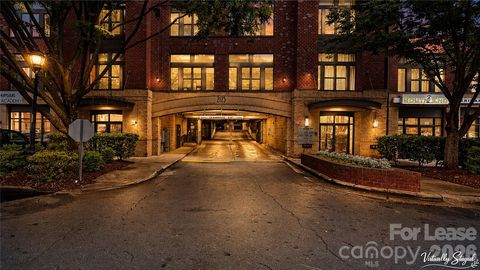 Photo of 2125 Southend Drive, Charlotte, NC 28203 (MLS # 4379884)