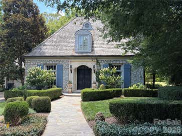 2214 La Maison Drive Charlotte NC 28226