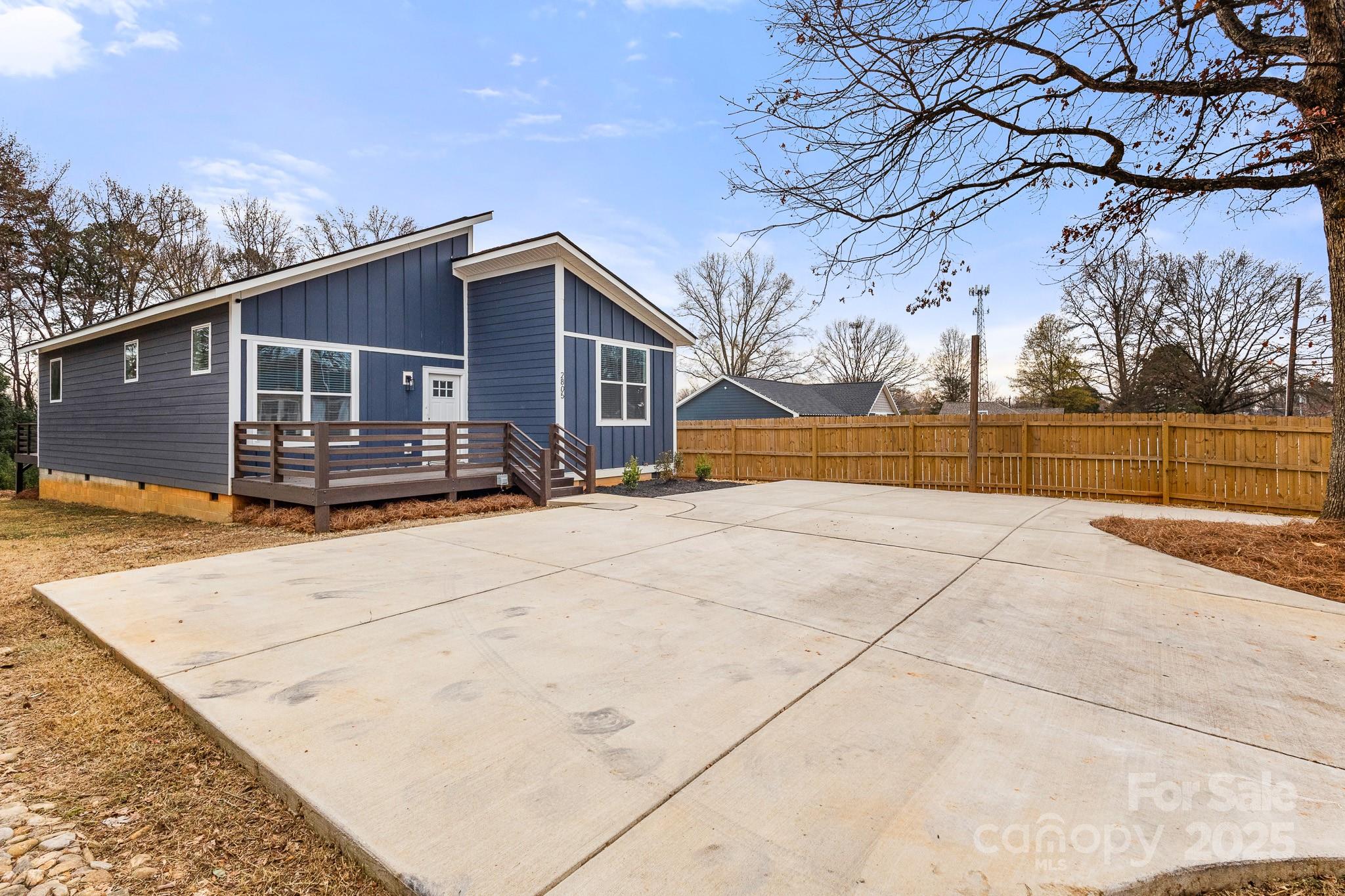 2805 Old Steele Creek Road