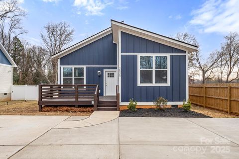 2805 Old Steele Creek Road Charlotte NC 28208