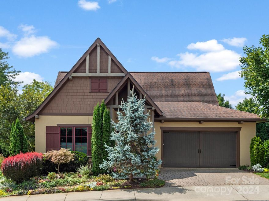 Lock-and-leave home in Thoms Estate gated community features walking trails, pickle ball, bocce, pavilion and more! Move-in ready, ONE-LEVEL home includes 3BR/2.5 BA plus separate office, laundry room and double garage. Kitchen has lots of storage, enclosed coffee bar and is open to the living and dining areas. Private area for guests allows you to host family and friends without sacrificing personal space. Walk-in, no-step shower in primary bath accommodates mobility issues, while the deep tub in the guest suite is great for restful baths. Custom built-ins add to the character and charm of this home, and the cozy screened porch is perfect for morning coffee or an evening glass of wine. (Porch can be doubled in size, if you like.) House systems include a heat pump plus gas back-up heat, whole-house generator, instant water heater and central vacuum. The crawlspace is encapsulated, and there are lovely established plantings all around the home. Schedule your showing today!