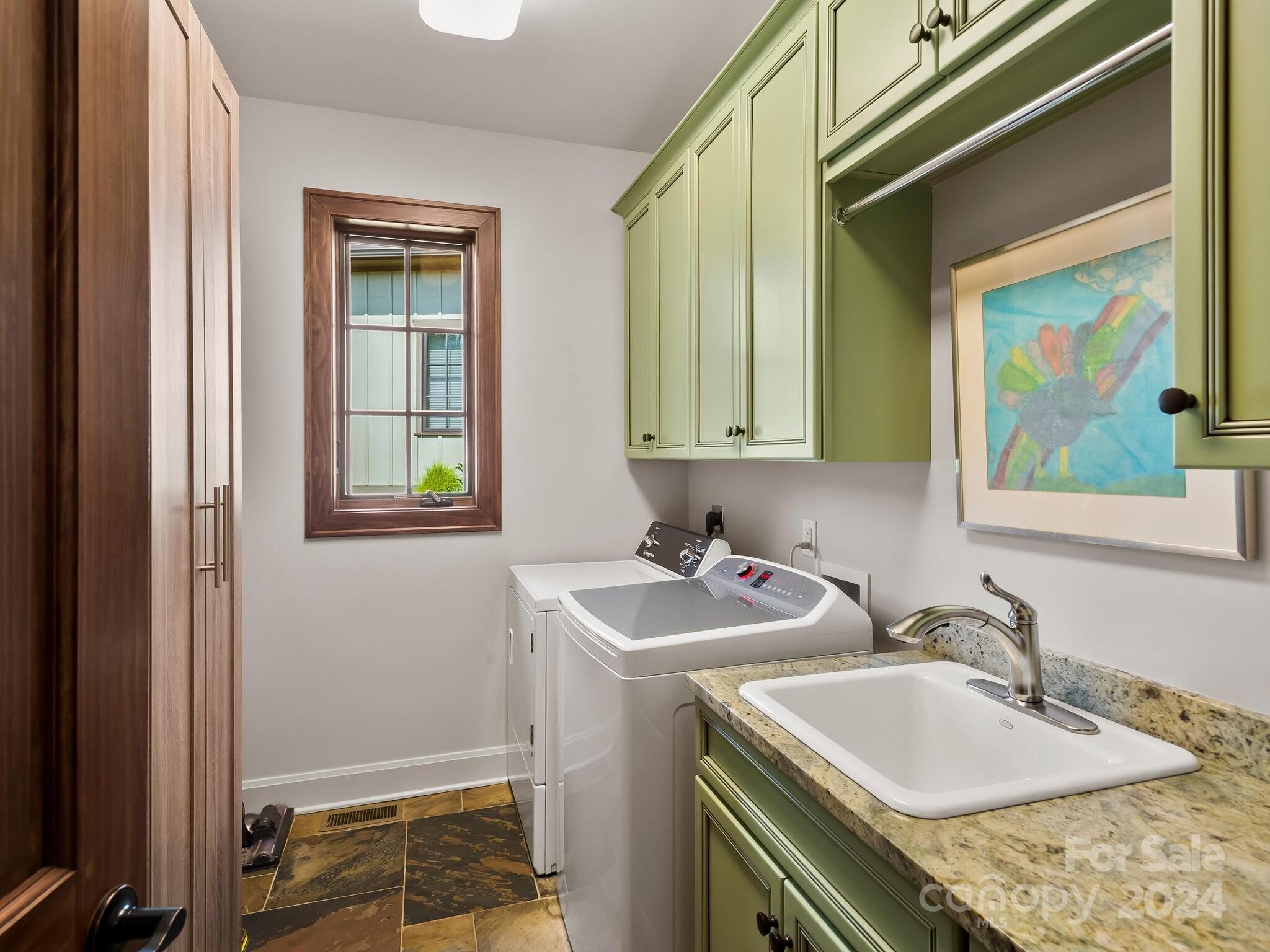 Thoms Estate - Residential