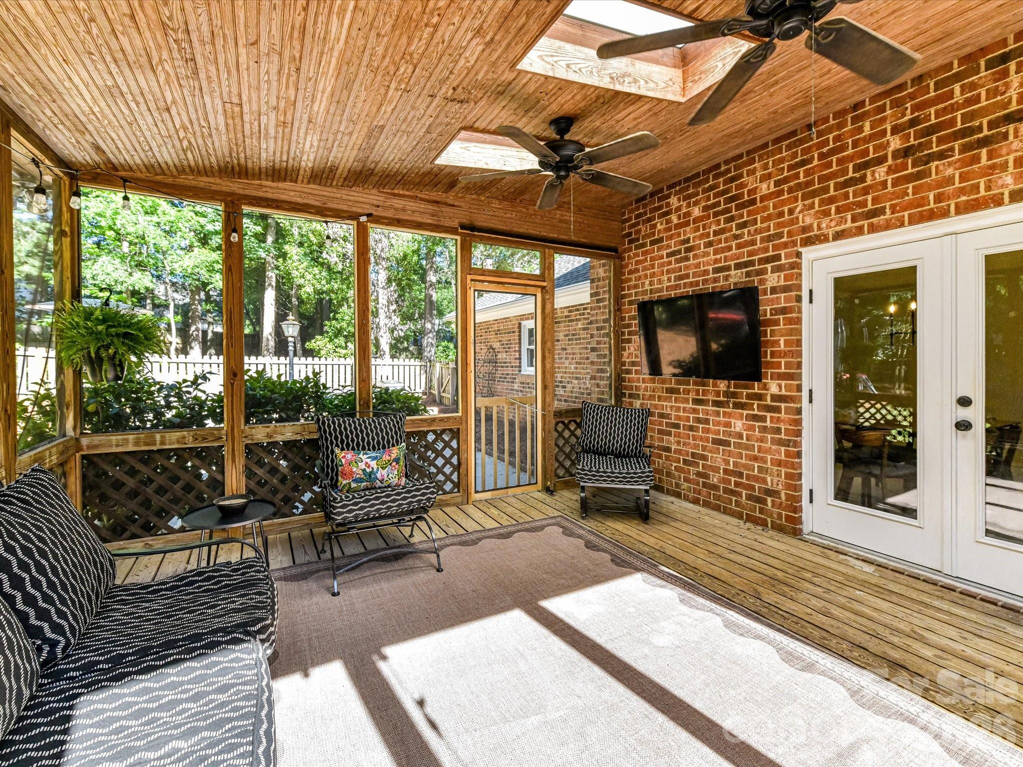 Park Crossing - Residential