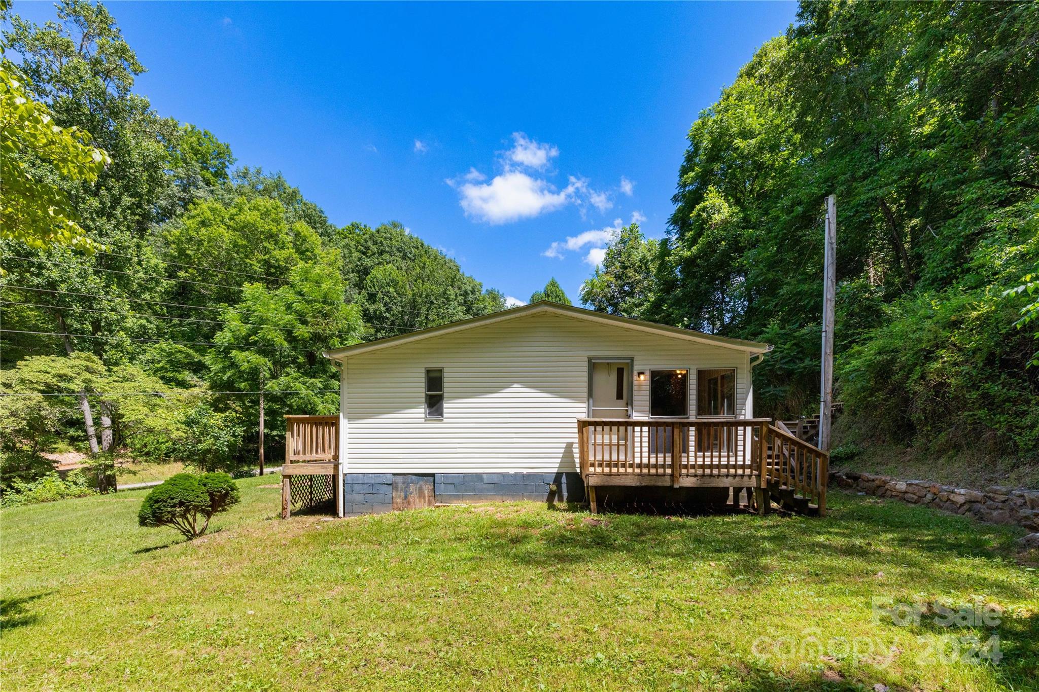 274 Spicewood Trail