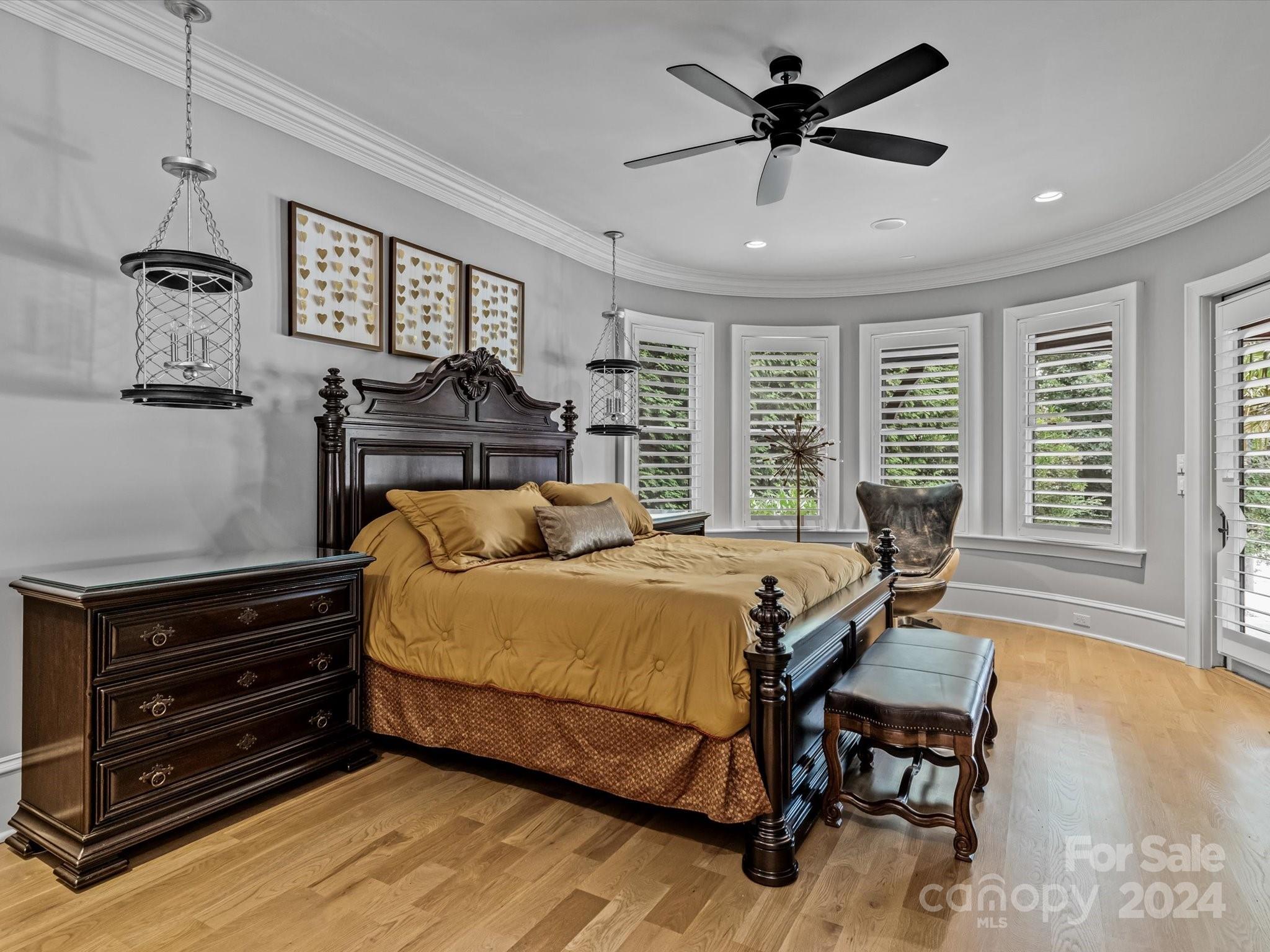 Twin Coves - Residential