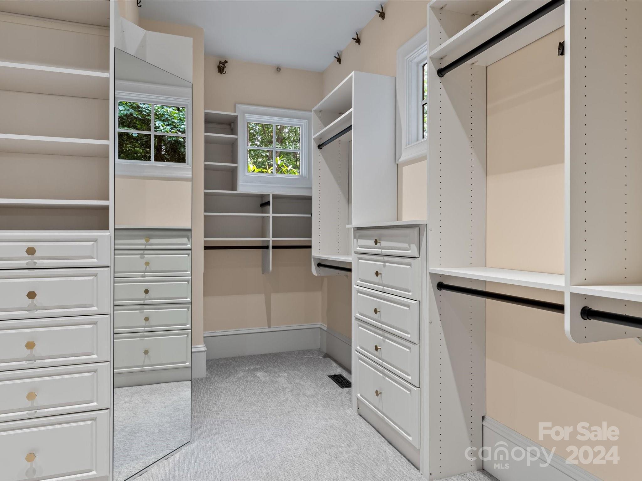 Twin Coves - Residential