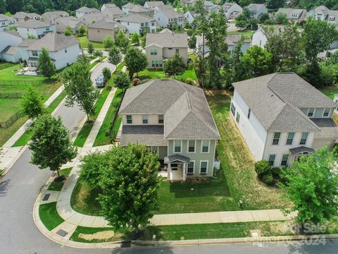 A home in Huntersville