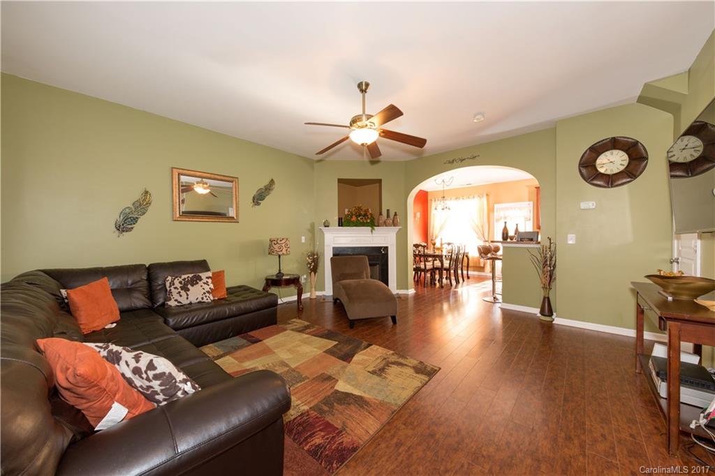 Ridge Pointe - Residential