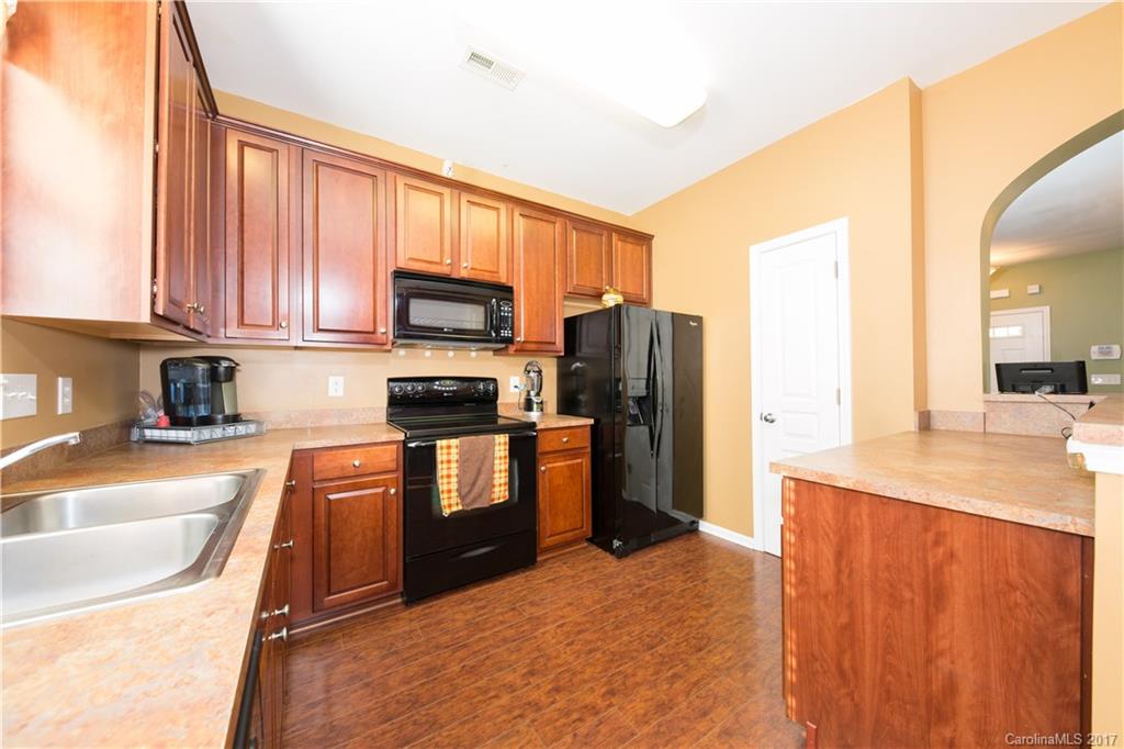 Ridge Pointe - Residential