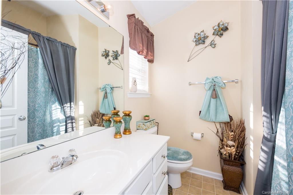 Ridge Pointe - Residential