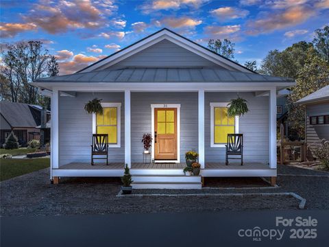 31 Verde Drive Asheville NC 28806