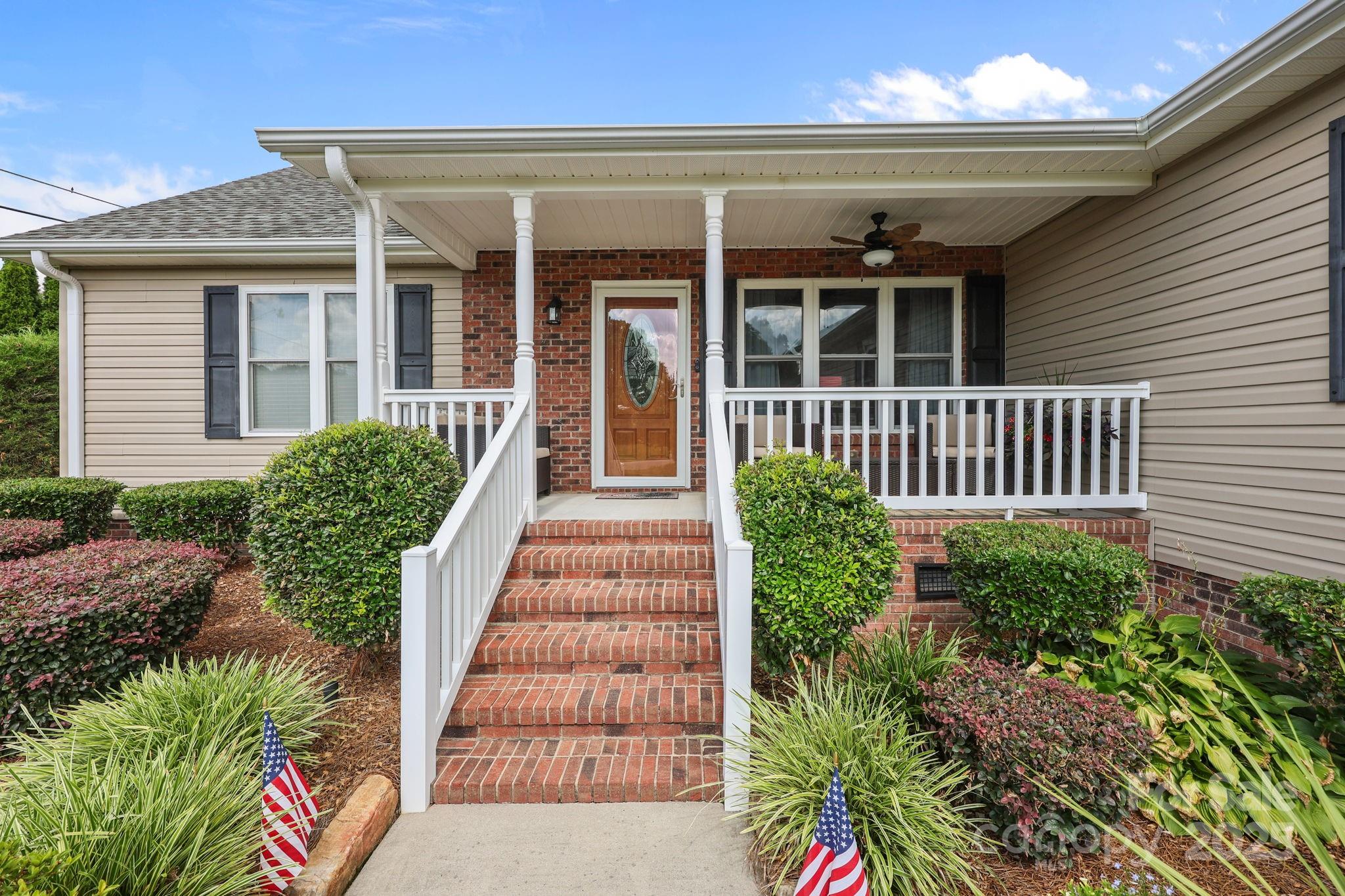 1974 Redwood Drive