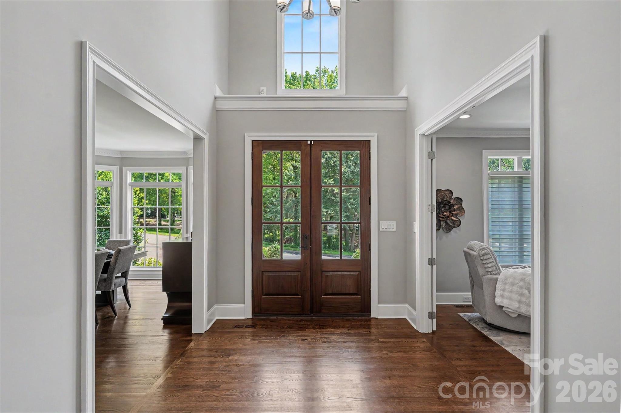 2035 Valencia Terrace