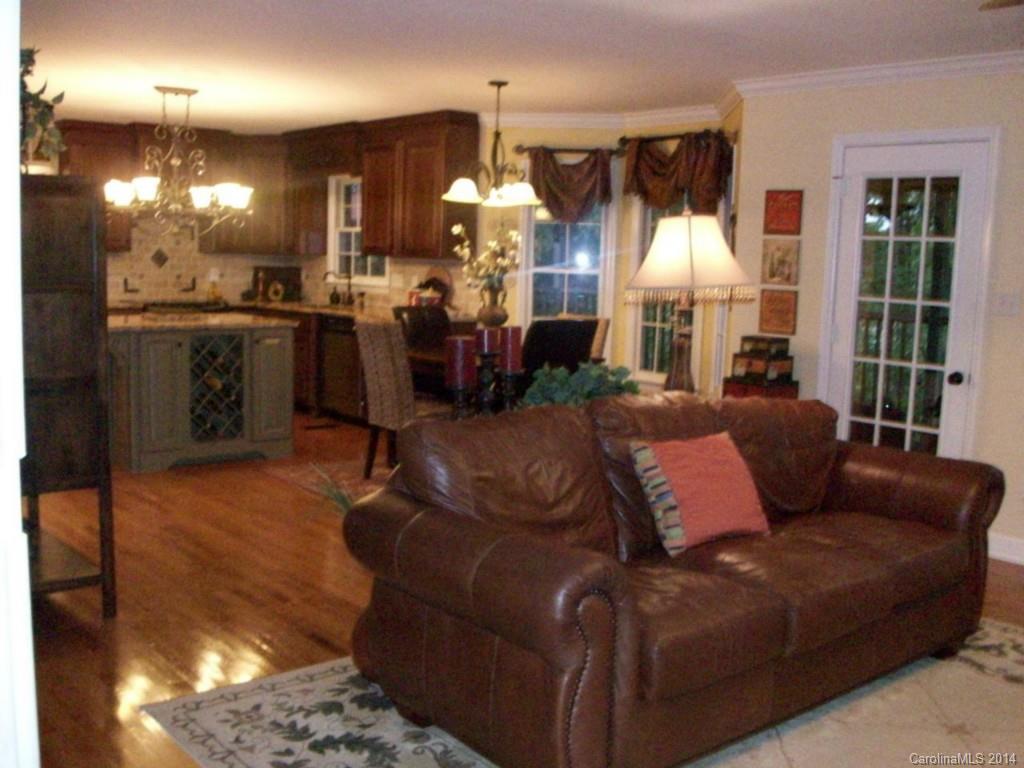 Tega Cay - Residential