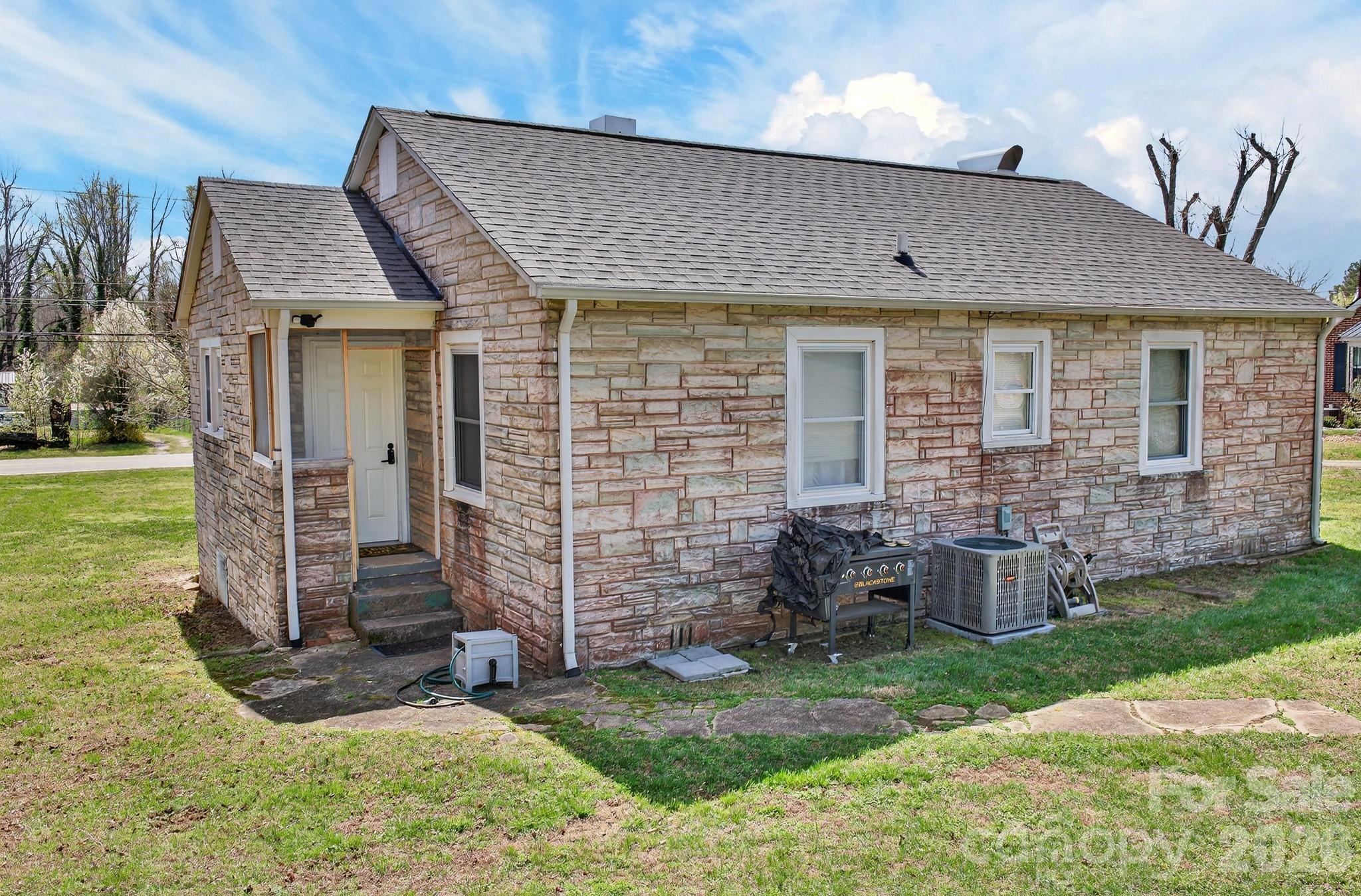 2501 US 70 Highway E