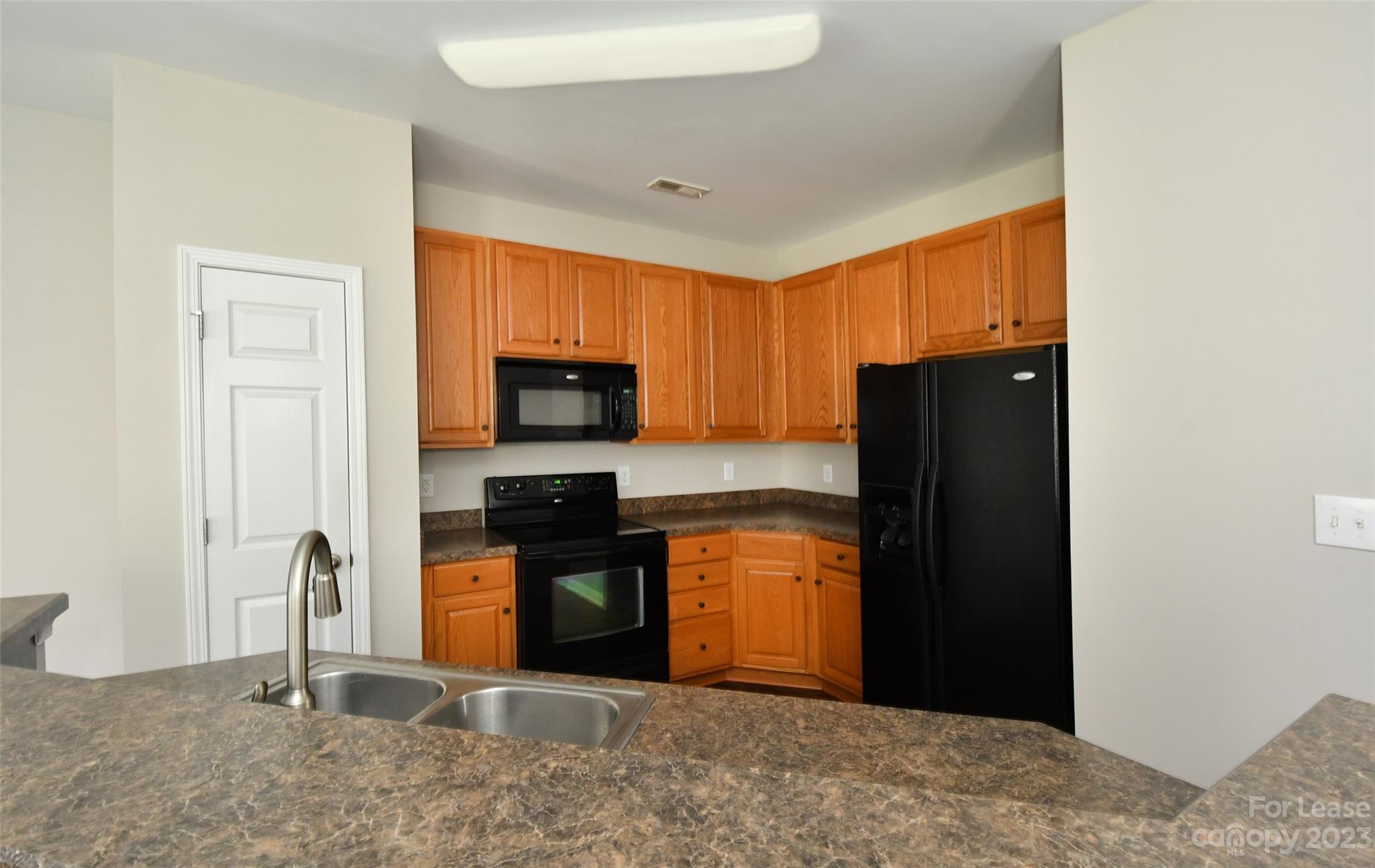 Caldwell Station - Residential Lease