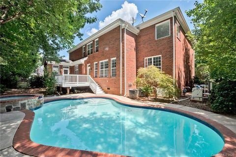 A home in Huntersville