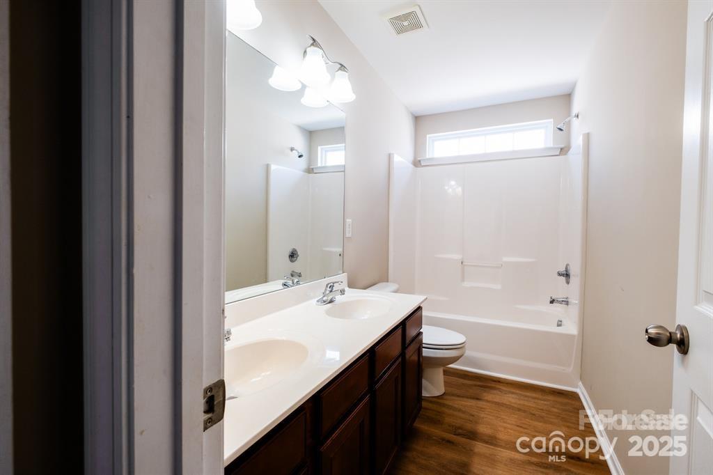 The Farm at Riverpointe - Residential Lease