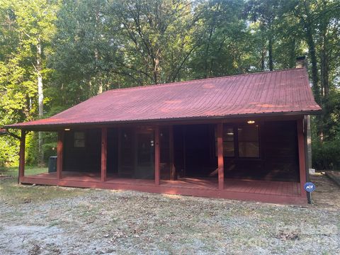 Photo of 300 Forney Avenue, Belmont, NC 28012 (MLS # 4381615)