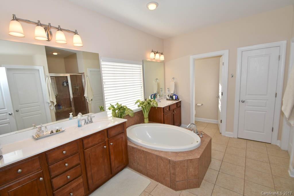 Ardrey Woods - Residential