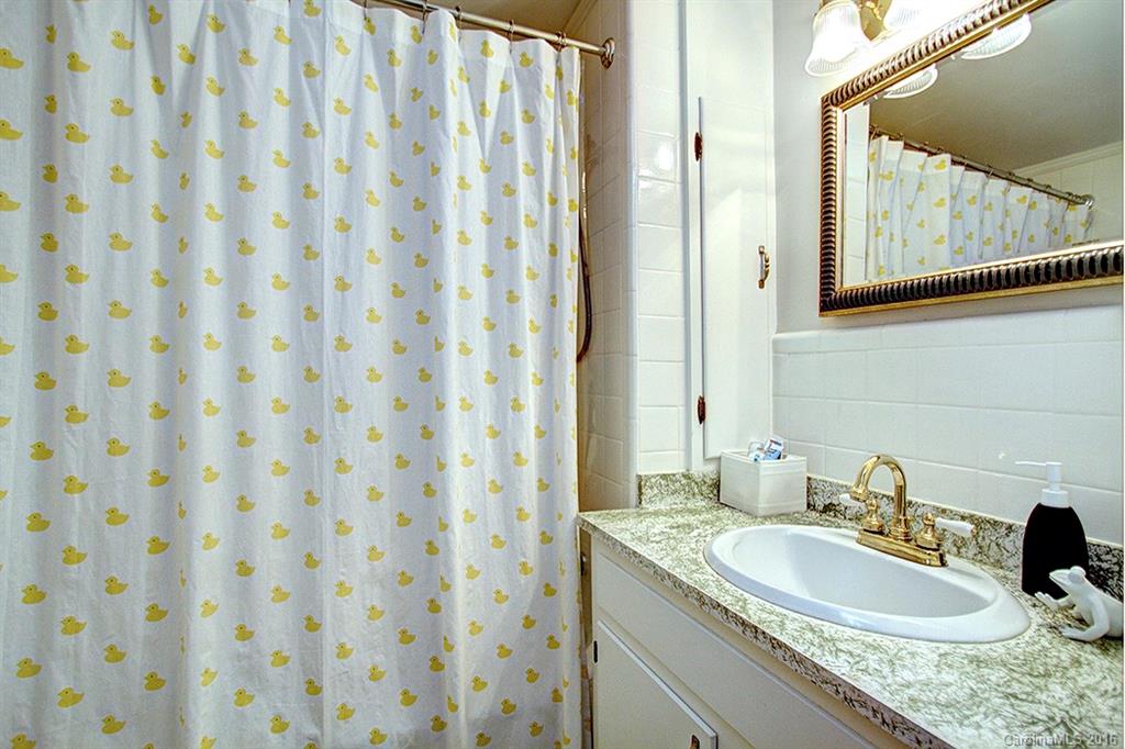 Elizabeth - Residential