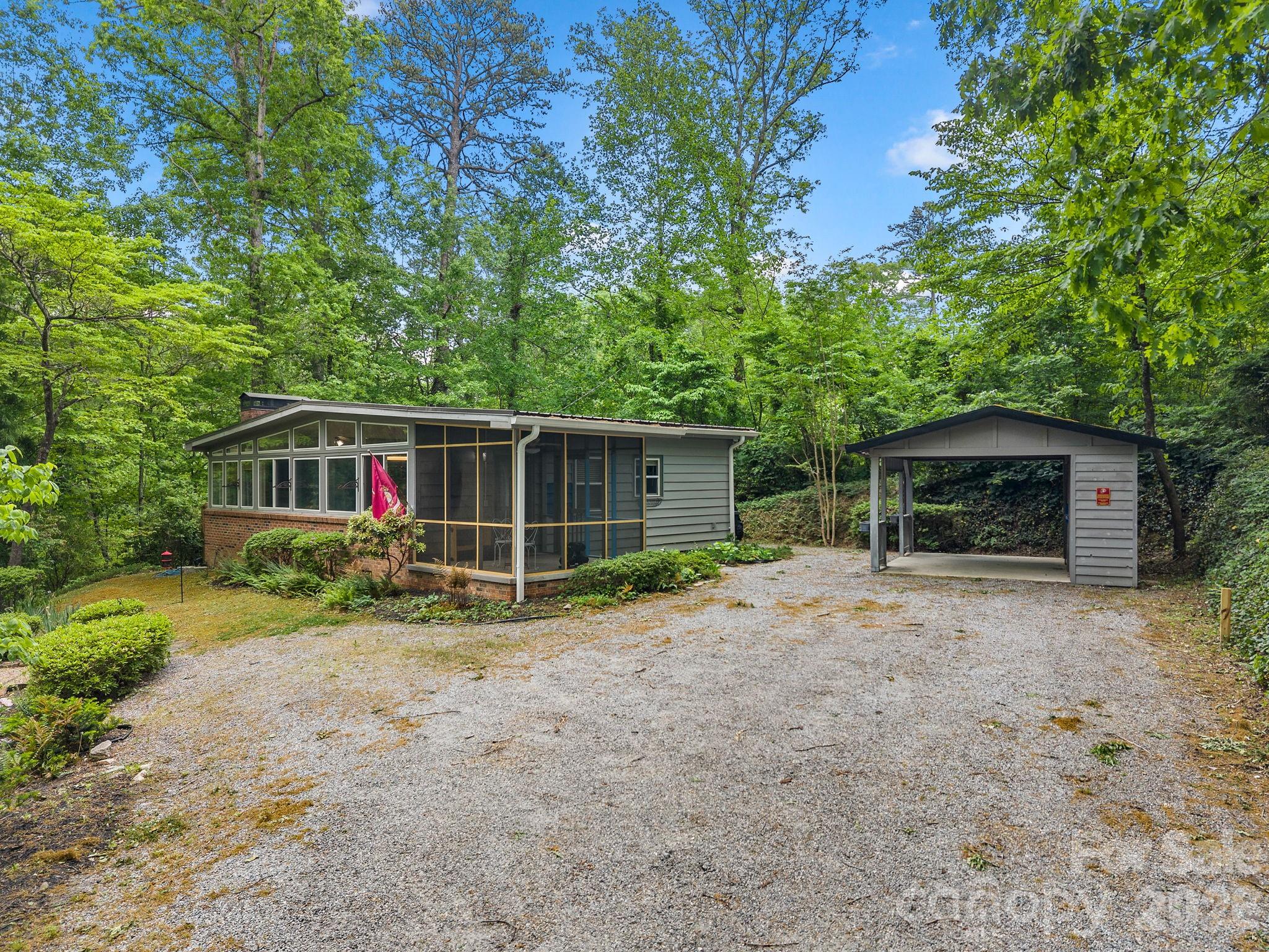 41 Red Bird Road