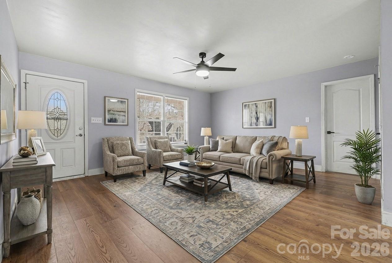 1217 Woodpecker Drive