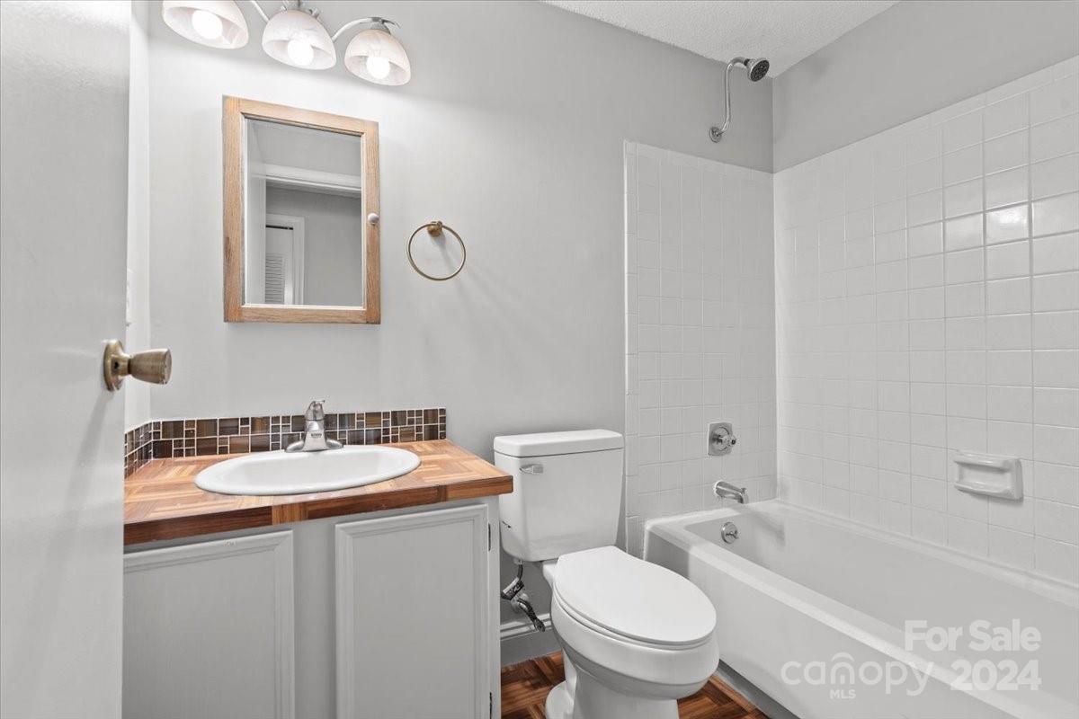 Waverly Hall - Residential