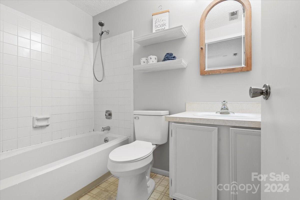 Waverly Hall - Residential