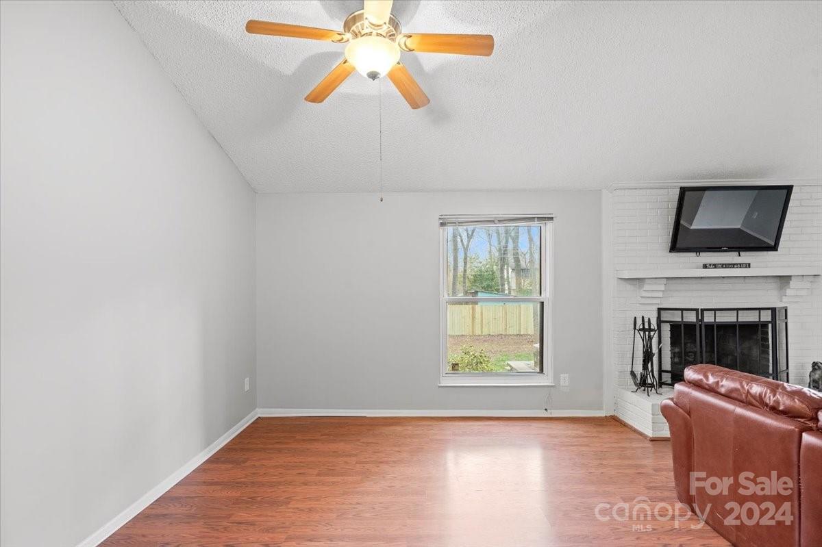 Waverly Hall - Residential