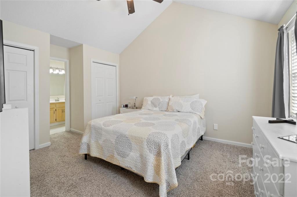 Windsor Woods - Residential