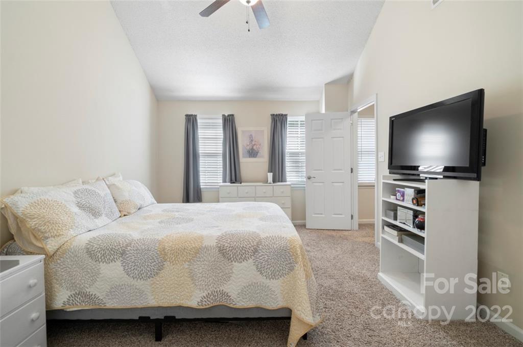 Windsor Woods - Residential