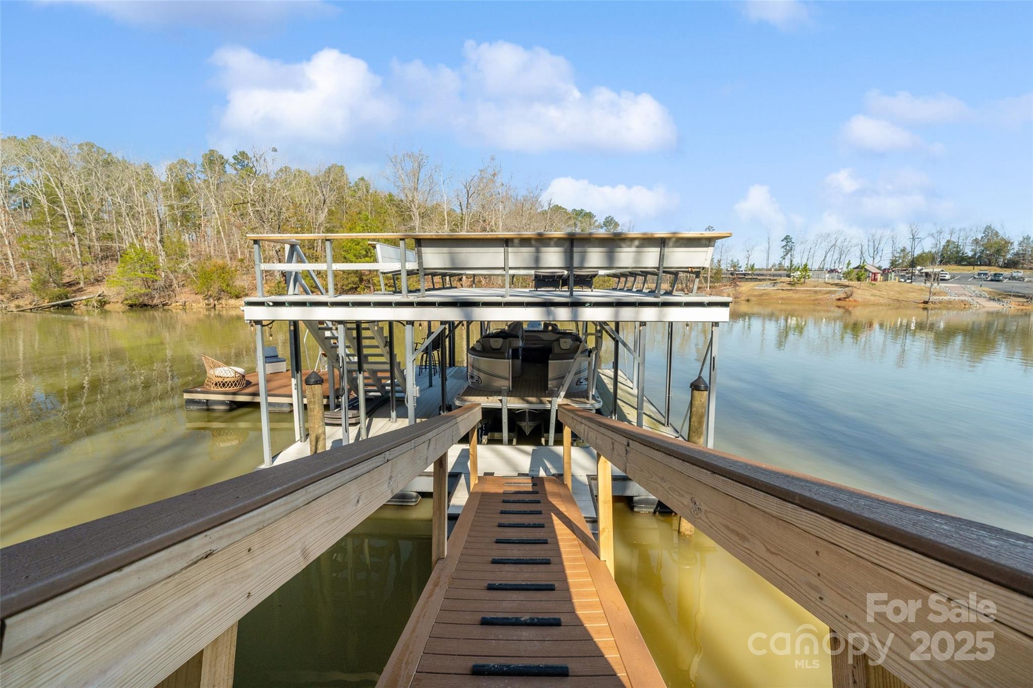 Mariners Bluff - Residential