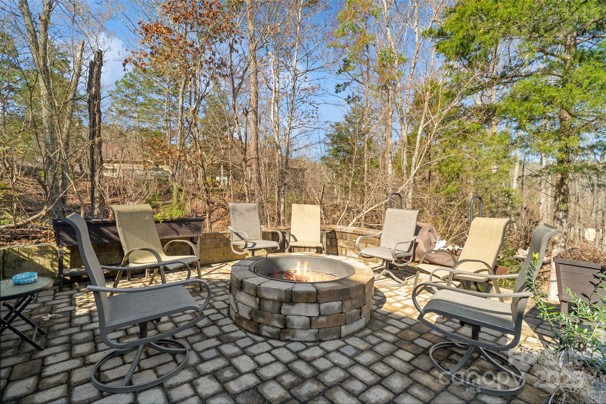 Mariners Bluff - Residential