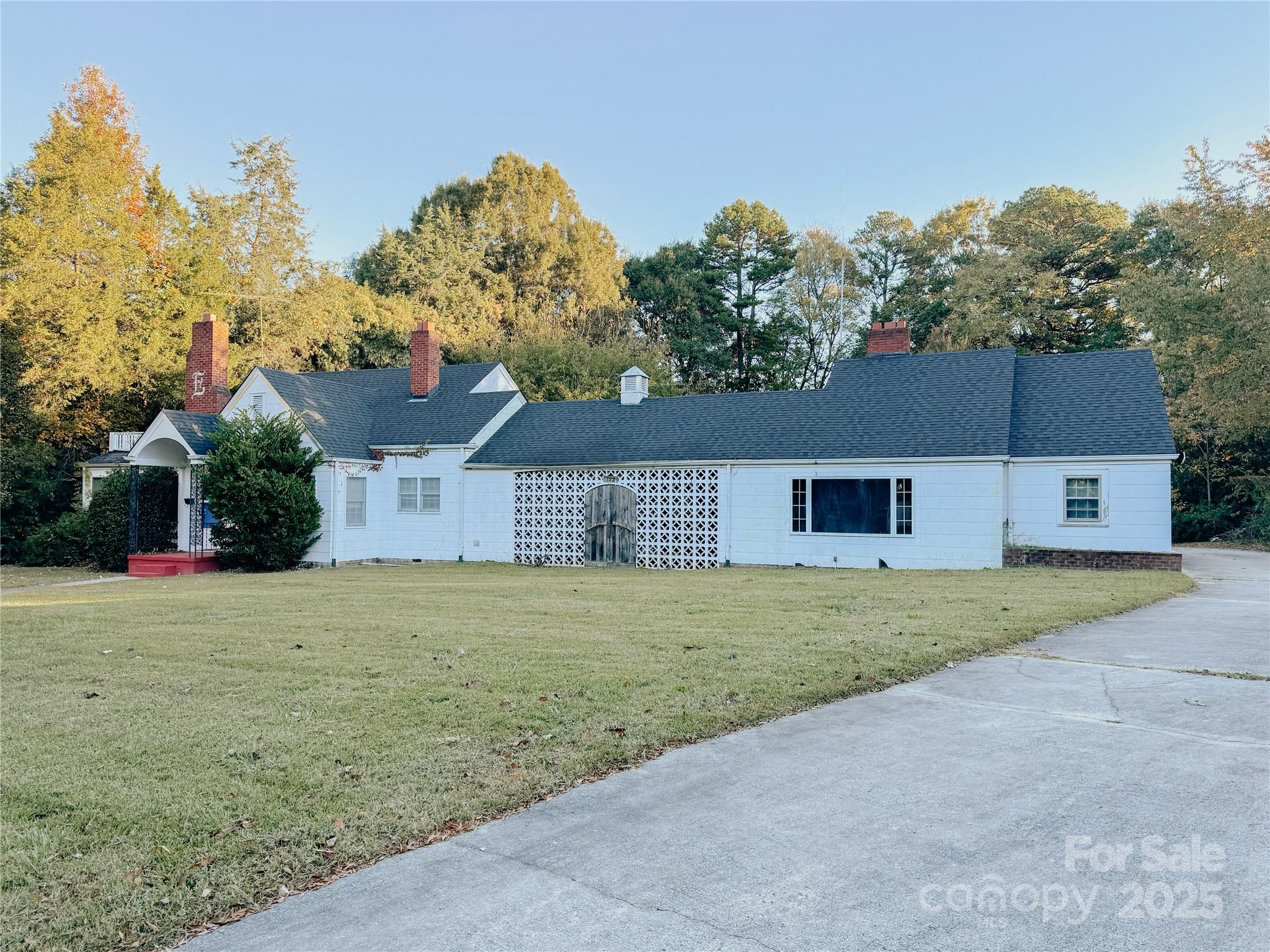 722 Wilmar Street NW
